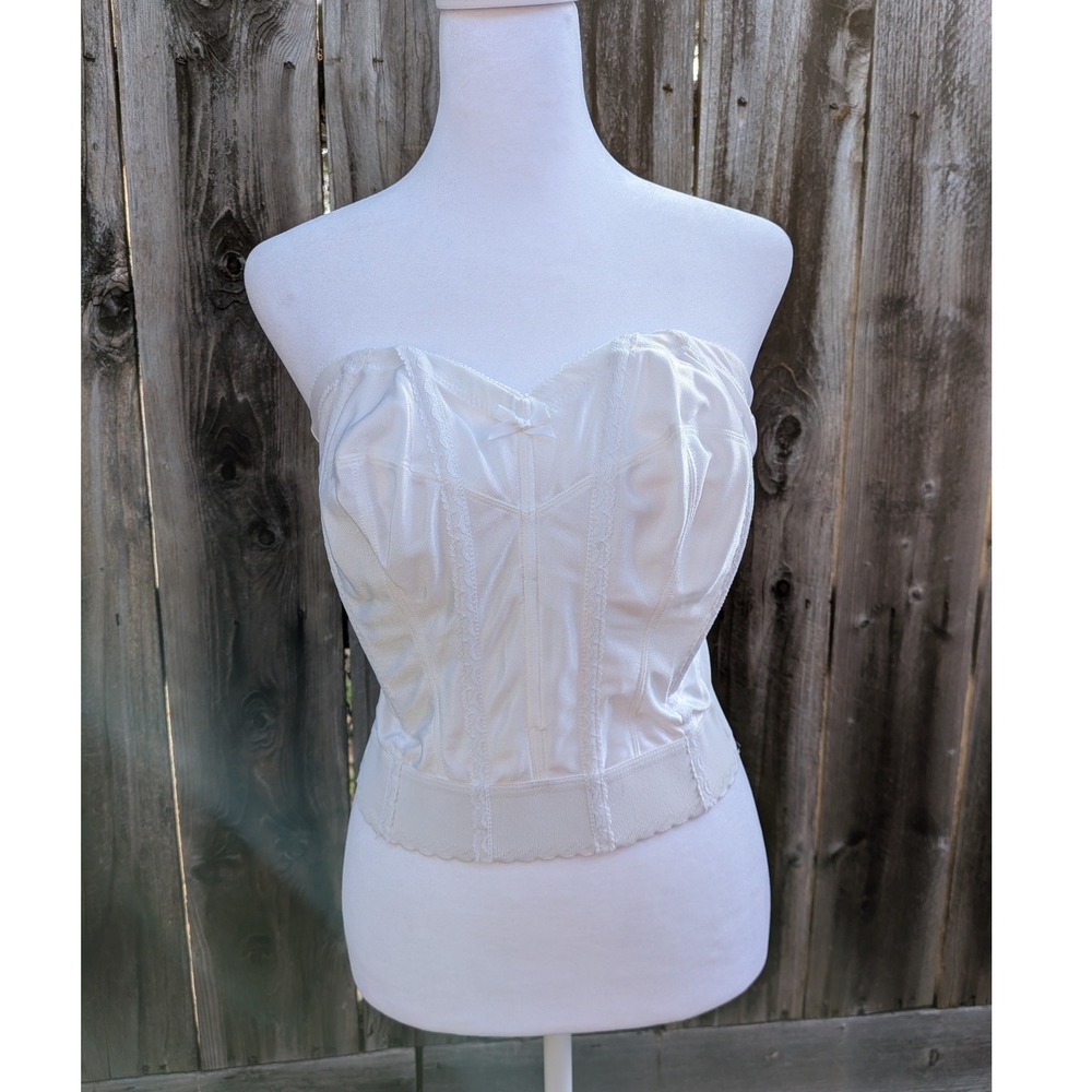 Vintage Union Made Wynette by Valmont White Strapless Corset Bra 36D